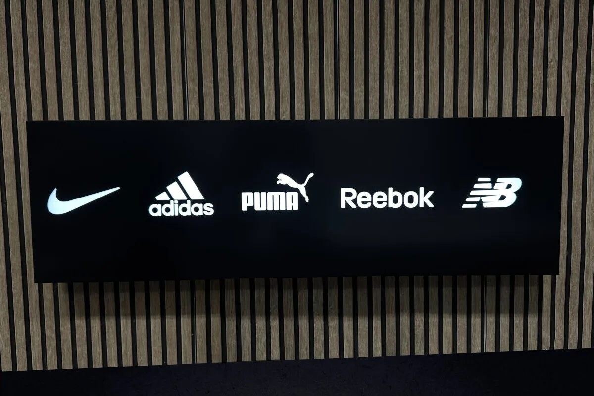 Dibond Lightbox Sports Brands