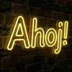 Ahoj! LED neonový nápis - ručně vyráběná světelná dekorace | Omineo