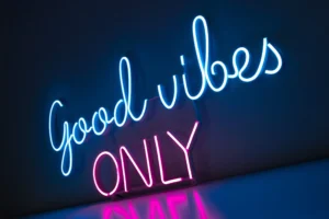 Good vibes ONLY – Neon LED Classic