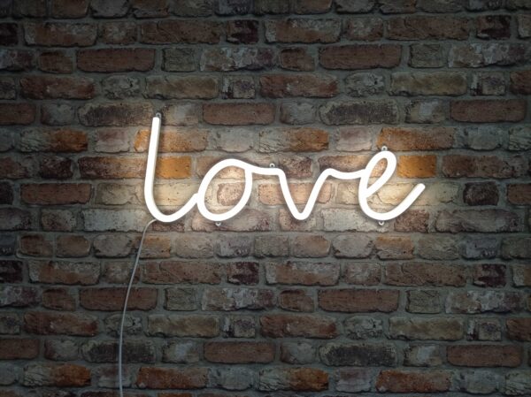 love - Neon LED Classic - Image 4