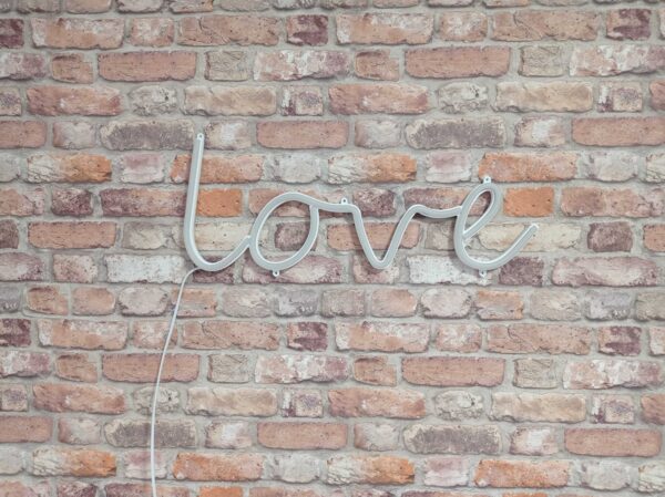love - Neon LED Classic - Image 3