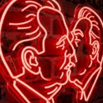 Bruderkuss - Neon LED Classic