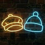Čepice Pat a Mat LED neon - kultovní česká animace jako neonová dekorace | Omineo