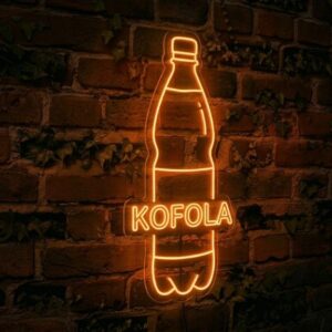 Láhev Kofoly LED neon - ikonický český nápoj jako neonová dekorace | Omineo